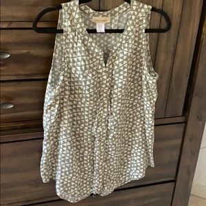 Davina M sleeveless shirt button down